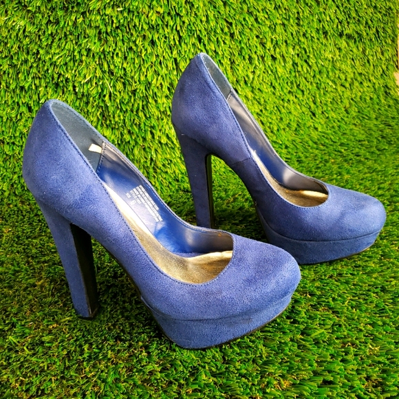 Blue Suede Heels (only worn once) - Picture 3 of 3